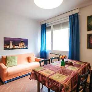https://nice-apartment-near-ponte-vecchio.it-tuscanyhotel.com