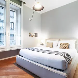 https://contempora-apartments-visconti-di-modrone.it-lombardy.com
