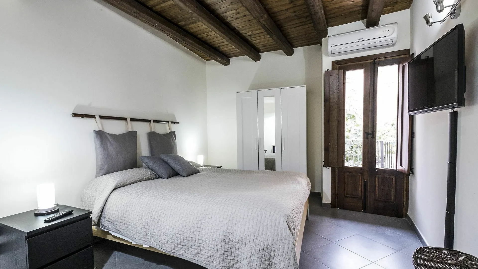 La Casetta Al Massimo By Domusicily Palerme Appartement